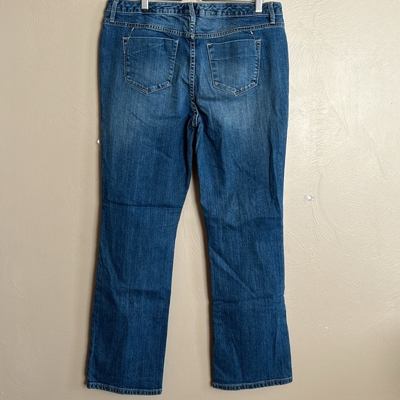 Mossimo Curvy Women’s Bootcut Jeans - Picture 2 of 13